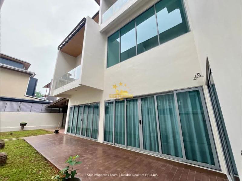 Bungalow House for Sale in Kuching (Sarawak) - Chun Jiew Lee - Exterior - PropertyGuru.com.my