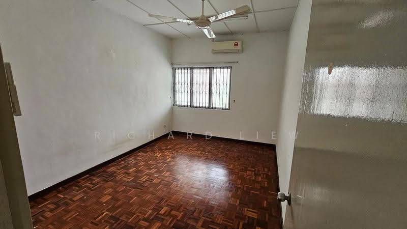 2-storey Terraced House for Sale in SS2 (Petaling Jaya) - Richard Liew - Bedroom - PropertyGuru.com.my