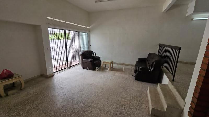 2-storey Terraced House for Sale in SS2 (Petaling Jaya) - Richard Liew - Living Room - PropertyGuru.com.my