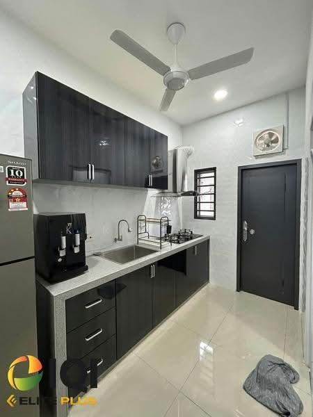 1-storey Terraced House for Rent in Taman Sejahtera (Bukit Mertajam) - Kerry Seah - Kitchen - PropertyGuru.com.my