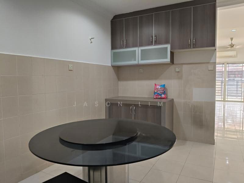 Rumah Teres 2-Tingkat untuk Dijual di Bandar Puteri Klang (Klang) - Jason Lim - Kitchen - PropertyGuru.com.my
