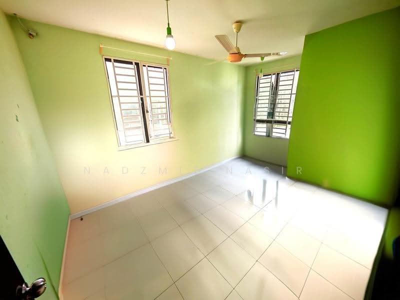 2-storey Terraced House for Sale in Semenyih Parklands (Beranang) - Nadzmie Nasir - PropertyGuru.com.my