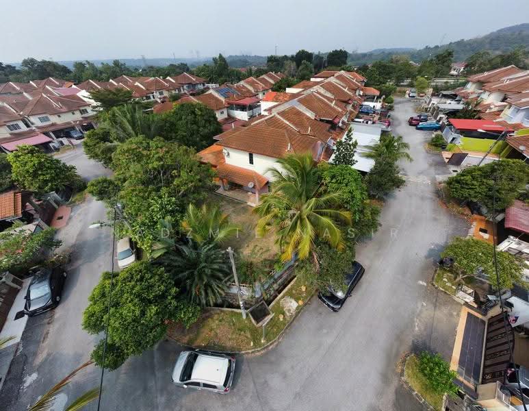 Rumah Teres 2-Tingkat untuk Dijual di Bandar Bukit Mahkota (Bangi) - Nadzmie Nasir - PropertyGuru.com.my