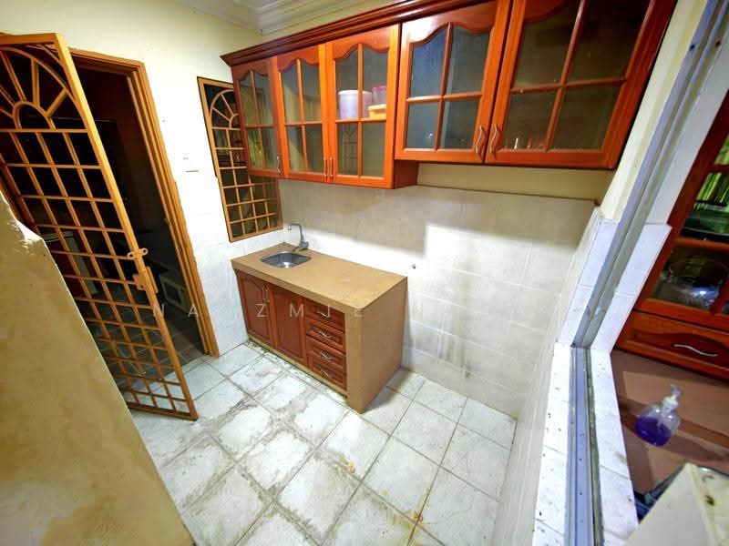 Rumah Teres 2-Tingkat untuk Dijual di Bandar Bukit Mahkota (Bangi) - Nadzmie Nasir - PropertyGuru.com.my