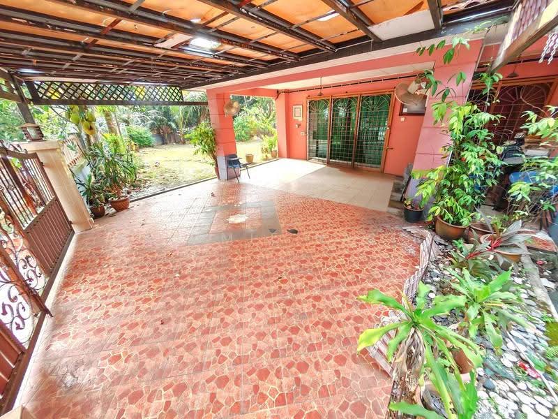 Rumah Teres 2-Tingkat untuk Dijual di Bandar Bukit Mahkota (Bangi) - Nadzmie Nasir - PropertyGuru.com.my