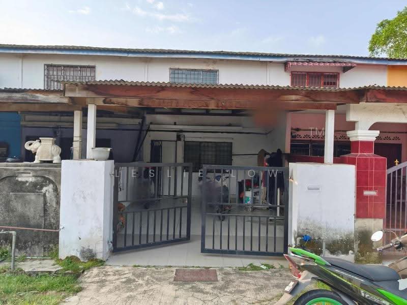 2-storey Terraced House for Sale in Bandar Utama Batang Kali (Batang Kali) - Leslie Low - PropertyGuru.com.my