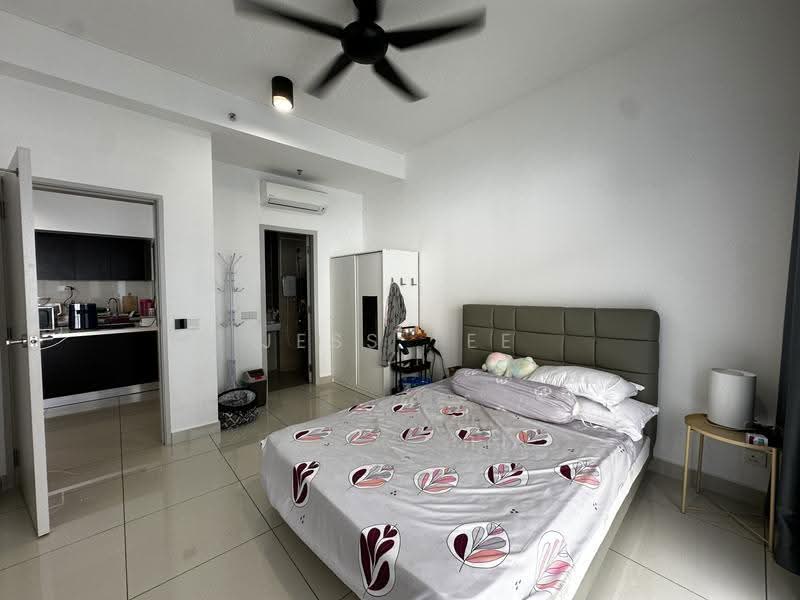 Kediaman Servis untuk Dijual di Setia City Residences - Jess Tee - Bedroom - PropertyGuru.com.my