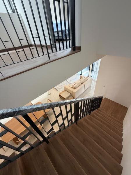 Rumah Teres untuk Disewa di Elmina (Shah Alam) - CY Yong - Living Room - PropertyGuru.com.my