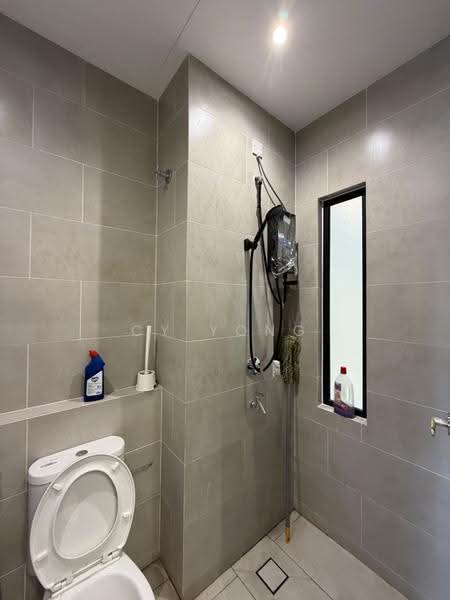 Rumah Teres untuk Disewa di Elmina (Shah Alam) - CY Yong - Bathroom - PropertyGuru.com.my