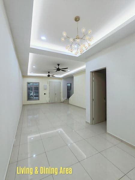 2-storey Terraced House for Sale in Krubong (Melaka) - Mimi . - Living Room - PropertyGuru.com.my
