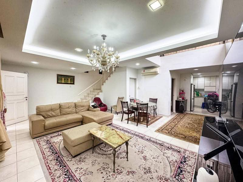 2-storey Terraced House for Sale in Puncak Bangi (Bandar Baru Bangi) - Intan Sharina - Living Room - PropertyGuru.com.my