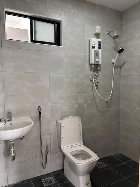 Service Residence for Rent at Meridin Suites @ The Meridin - Terrance Soong - Bathroom - PropertyGuru.com.my