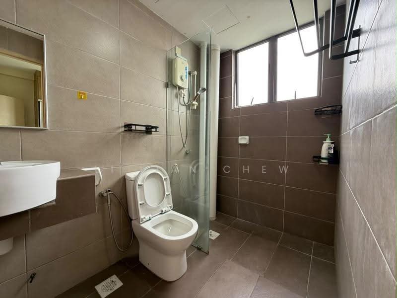 Service Residence for Rent at ARC @ Austin Hills - Li Lian Chew - Bathroom - PropertyGuru.com.my
