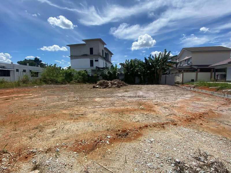 Tanah Kediaman untuk Dijual di Seksyen 8 (Bangi) - Maznee Realtor - Exterior - PropertyGuru.com.my