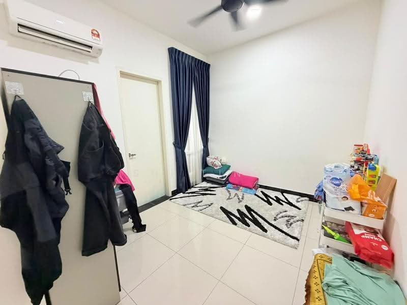 Rumah Kluster untuk Dijual di Setia Tropika (Johor Bahru) - Shi Ting - PropertyGuru.com.my