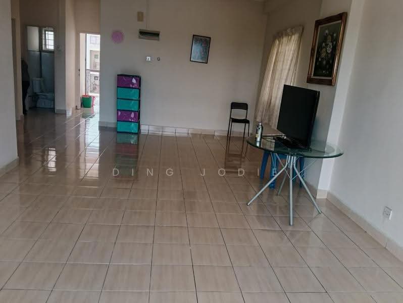Kondominium untuk Dijual di Tasek Mewah Condominium - Ding Jodie - Living Room - PropertyGuru.com.my