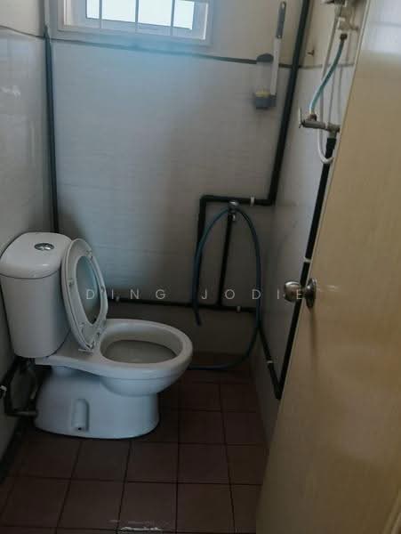 Kondominium untuk Dijual di Tasek Mewah Condominium - Ding Jodie - Bathroom - PropertyGuru.com.my