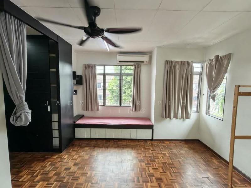 2-storey Terraced House for Rent in Setia Impian (Setia Alam) - Jack Khor Phor Jiing - Bedroom - PropertyGuru.com.my
