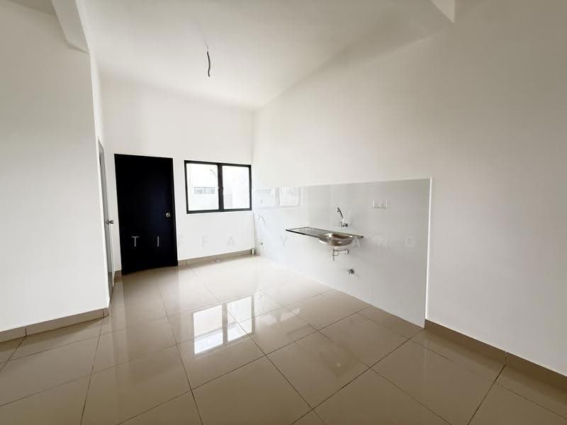 Rumah Teres 2-Tingkat untuk Disewa di Rawang (Selangor) - Tiffany Yang - Kitchen - PropertyGuru.com.my