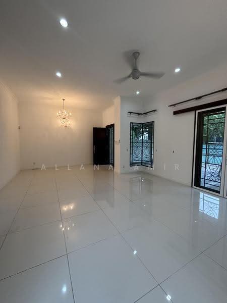 Semi-Detached House for Rent in Ampang Jaya (Ampang) - Allana Amir - Living Room - PropertyGuru.com.my