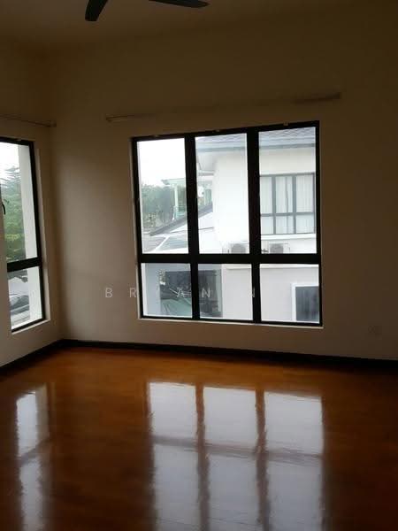 2.5-storey Terraced House for Sale in Taman Prima Saujana (Kajang) - Bryan Ng - Living Room - PropertyGuru.com.my