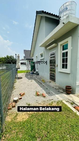 Bungalow House for Sale in Jasin (Melaka) - Siti Shahidah Sheikh Fadzullah - PropertyGuru.com.my