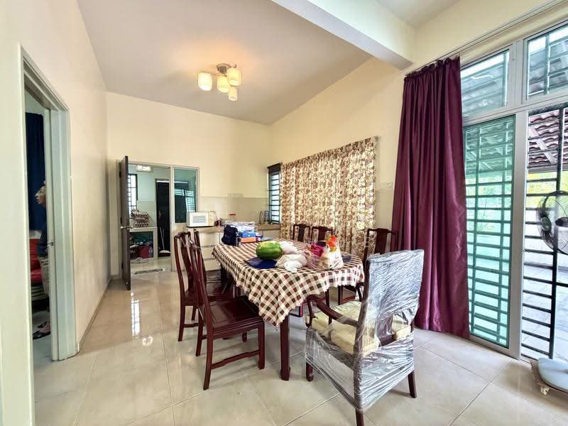 2-storey Terraced House for Sale in Taman Nusa Sentral (Iskandar Puteri (Nusajaya)) - Mars Hoe - Dining Room - PropertyGuru.com.my