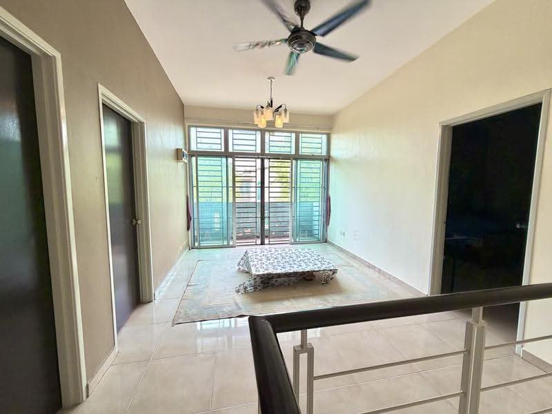 2-storey Terraced House for Sale in Taman Nusa Sentral (Iskandar Puteri (Nusajaya)) - Mars Hoe - Living Room - PropertyGuru.com.my