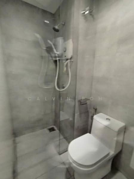 Kediaman Servis untuk Dijual di Riveria City - Calvin Poh - Bathroom - PropertyGuru.com.my
