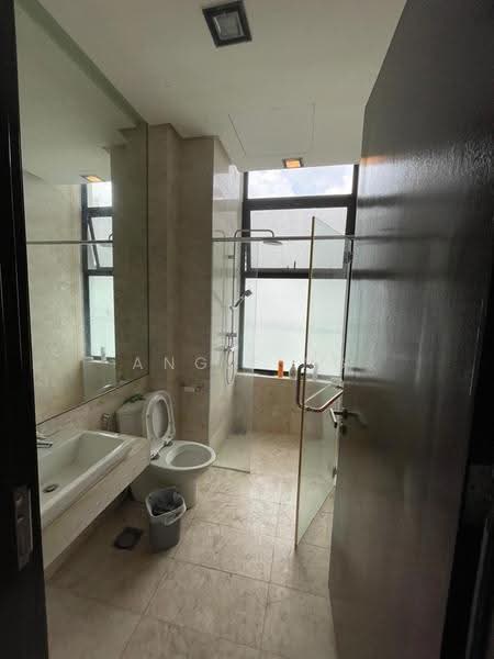 Kondominium untuk Disewa di Gallery @ U-Thant - Angie Ng - Bathroom - PropertyGuru.com.my