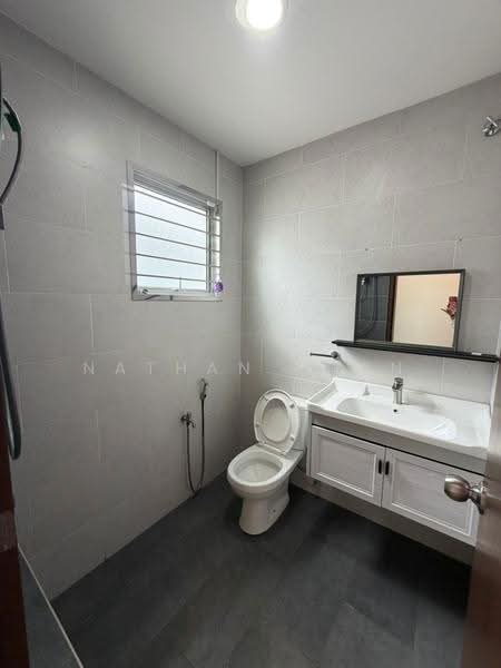 Rumah Teres 2-Tingkat untuk Dijual di Masai (Johor) - Nathan Chan - Bathroom - PropertyGuru.com.my