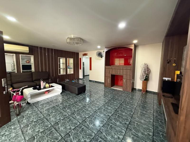 Rumah Teres untuk Disewa di Taman Nusa Perintis 2 (Iskandar Puteri (Nusajaya)) - Stephanie Yap - Living Room - PropertyGuru.com.my