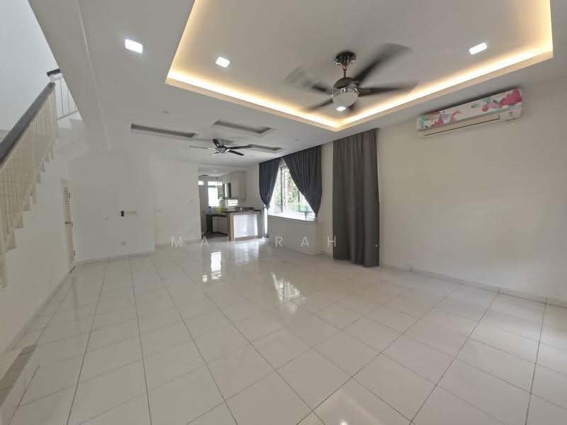 2-storey Terraced House for Sale in Setia Ecohill (Semenyih) - Mahirah . - Living Room - PropertyGuru.com.my