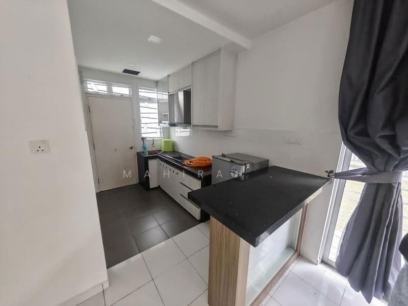 2-storey Terraced House for Sale in Setia Ecohill (Semenyih) - Mahirah . - Kitchen - PropertyGuru.com.my