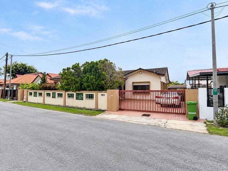 Rumah Banglo untuk Disewa di Taman Kuantan (Kuantan) - Khor Min Hong - Exterior - PropertyGuru.com.my