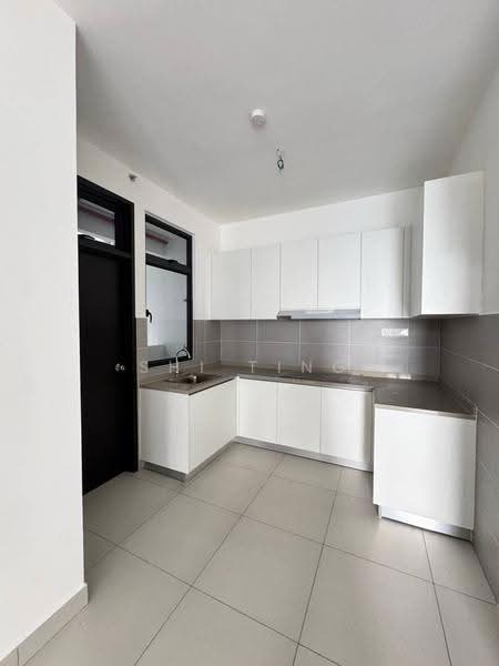 Pangsapuri untuk Dijual di Idaman Residence - Shi Ting - Kitchen - PropertyGuru.com.my