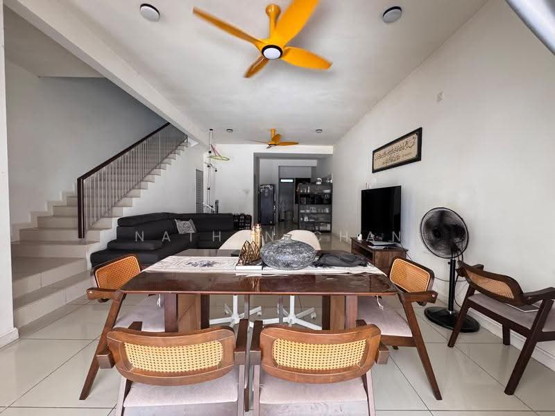 Rumah Teres 2-Tingkat untuk Dijual di Taman Dato Onn (Johor Bahru) - Nathan Chan - Living Room - PropertyGuru.com.my