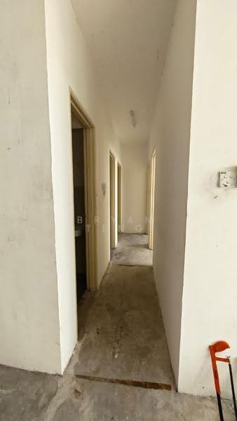 Apartment for Sale at Idaman Selasih - Bryan Teng - Corridor - PropertyGuru.com.my