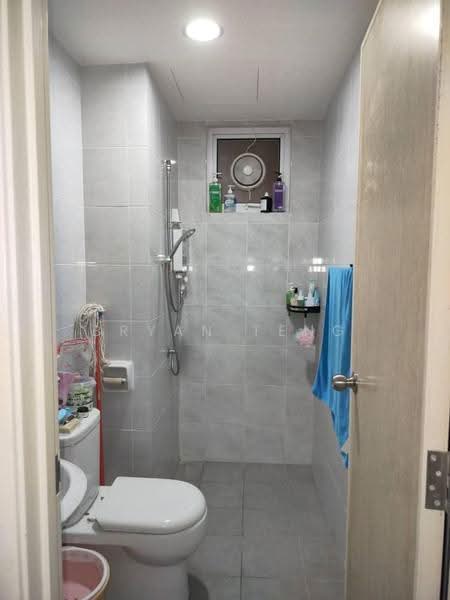 Condominium for Sale at i-Santorini - Bryan Teng - Bathroom - PropertyGuru.com.my