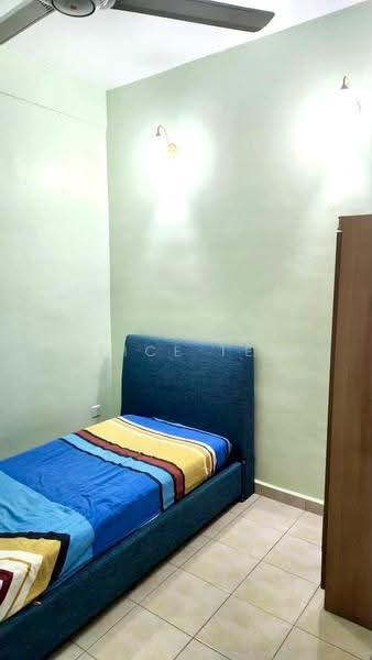 Pangsapuri untuk Disewa di Indah Court Apartment - Alice Tew - Bedroom - PropertyGuru.com.my