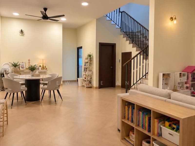 2-storey Terraced House for Rent in Setia Safiro (Cyberjaya) - Liew She Anne - Living Room - PropertyGuru.com.my