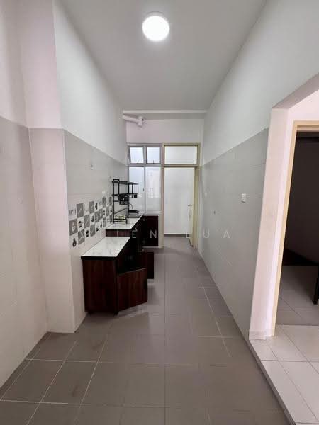Apartment for Rent at Seri Molek Perdana - Vlien Lua - PropertyGuru.com.my
