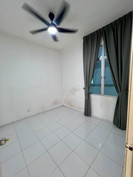Apartment for Rent at Seri Molek Perdana - Vlien Lua - PropertyGuru.com.my