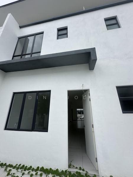 Semi-Detached House for Sale in Seremban (Negeri Sembilan) - Ding Jodie - Exterior - PropertyGuru.com.my