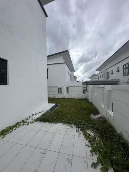 Semi-Detached House for Sale in Seremban (Negeri Sembilan) - Ding Jodie - Exterior - PropertyGuru.com.my