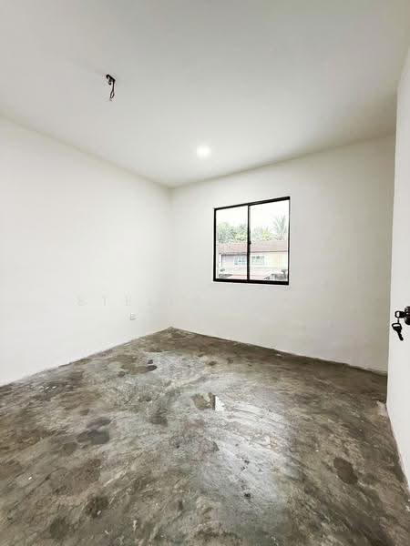 1-storey Terraced House for Sale in Taman Molek (Johor Bahru) - Stella Chia - Interior - PropertyGuru.com.my