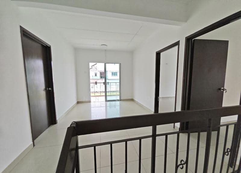 2-storey Terraced House for Sale in TAMAN PUCHONG UTAMA (Puchong) - Connie Tong - Interior - PropertyGuru.com.my