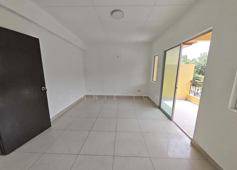 2-storey Terraced House for Sale in TAMAN PUCHONG UTAMA (Puchong) - Connie Tong - Living Room - PropertyGuru.com.my