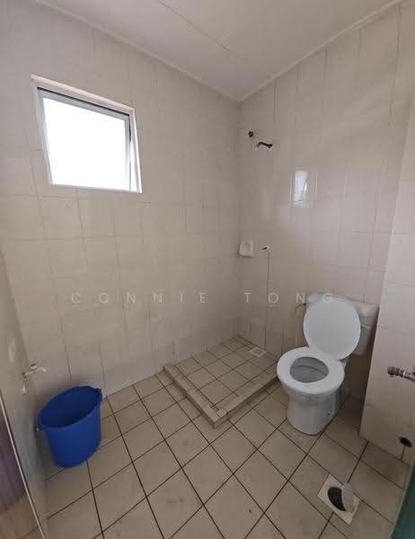 2-storey Terraced House for Sale in TAMAN PUCHONG UTAMA (Puchong) - Connie Tong - Bathroom - PropertyGuru.com.my