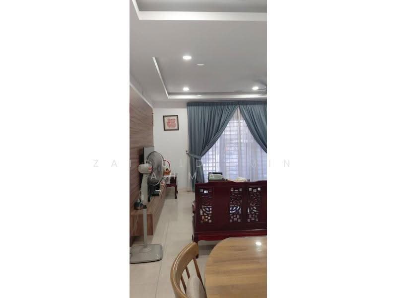 2-storey Terraced House for Sale in Serene Heights (Semenyih) - zaifuldiamin ahmad - Living Room - PropertyGuru.com.my